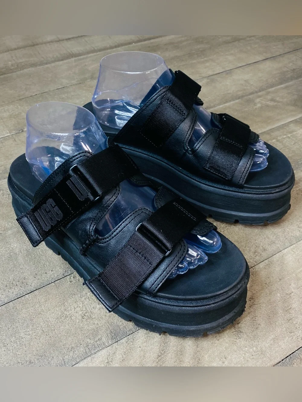 UGG Clem Black Platform Chunky Strappy Sandals Size 10